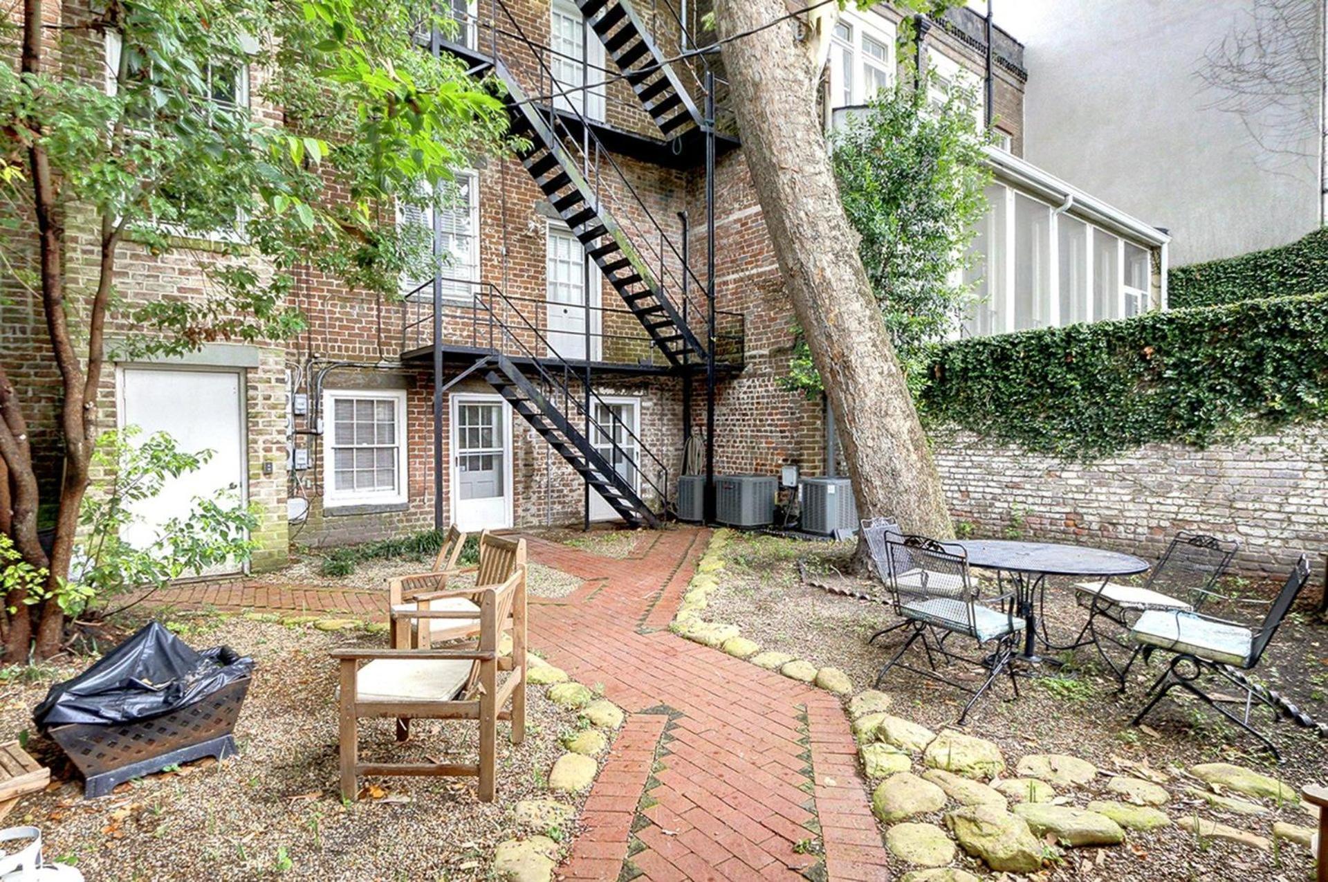 Apartmán Oglethorpe Manor Garden Level Savannah Exteriér fotografie